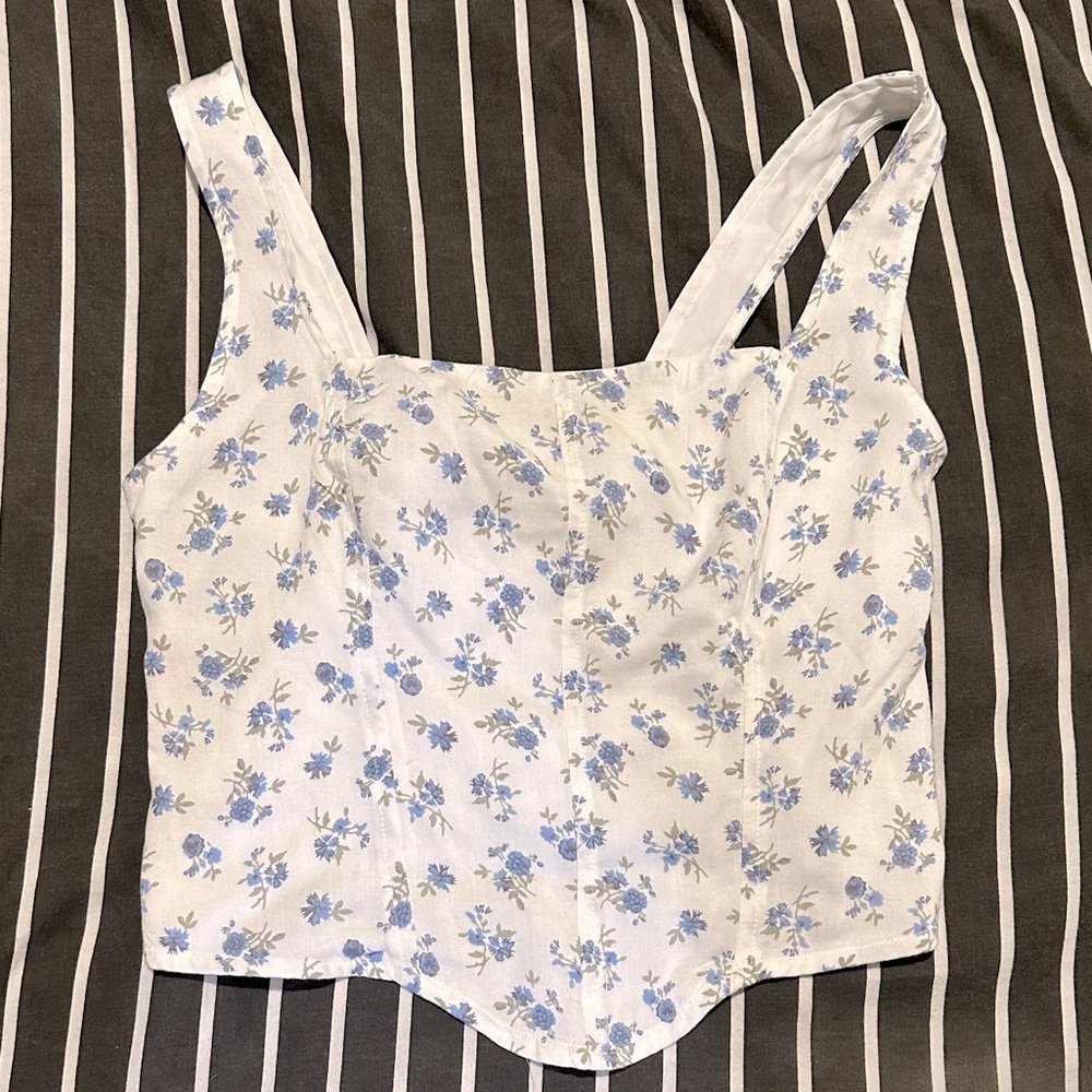 Hollister Flower White Cropped Tank Top